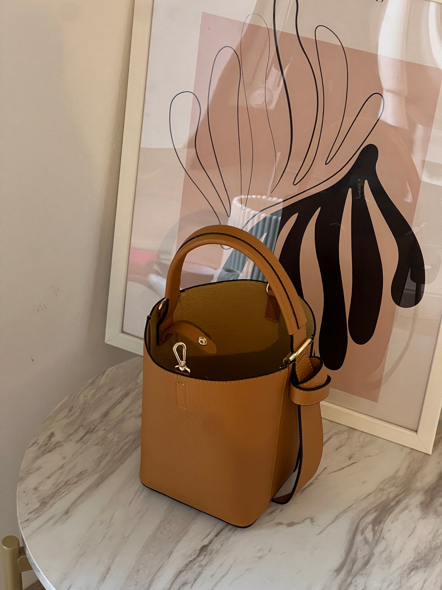 JOLIE bucket bag