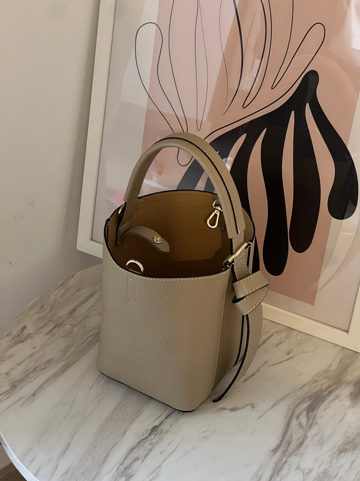 JOLIE bucket bag