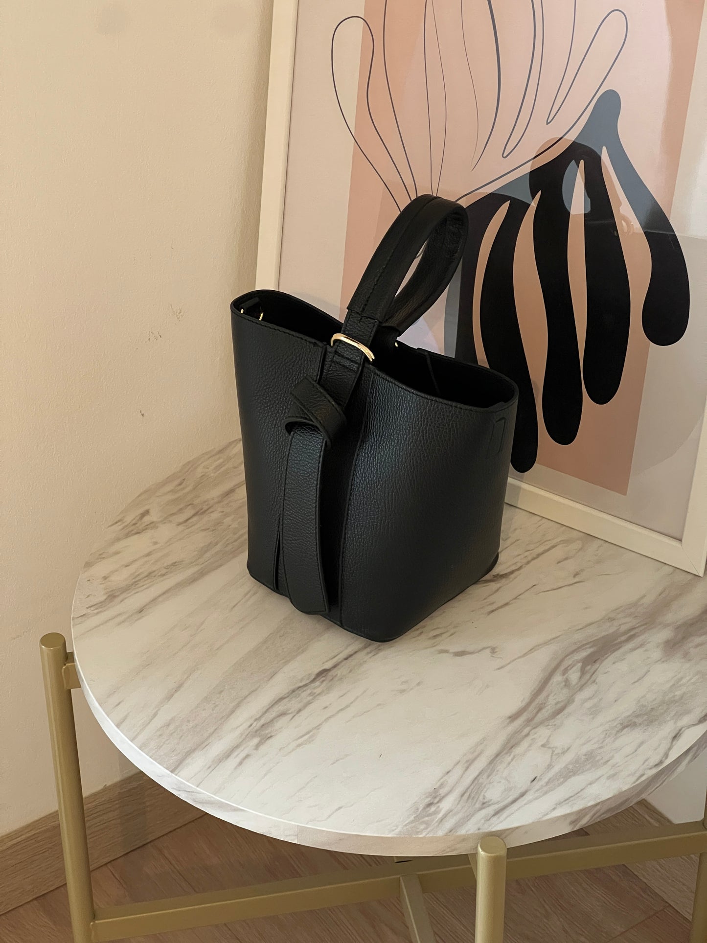 JOLIE bucket bag