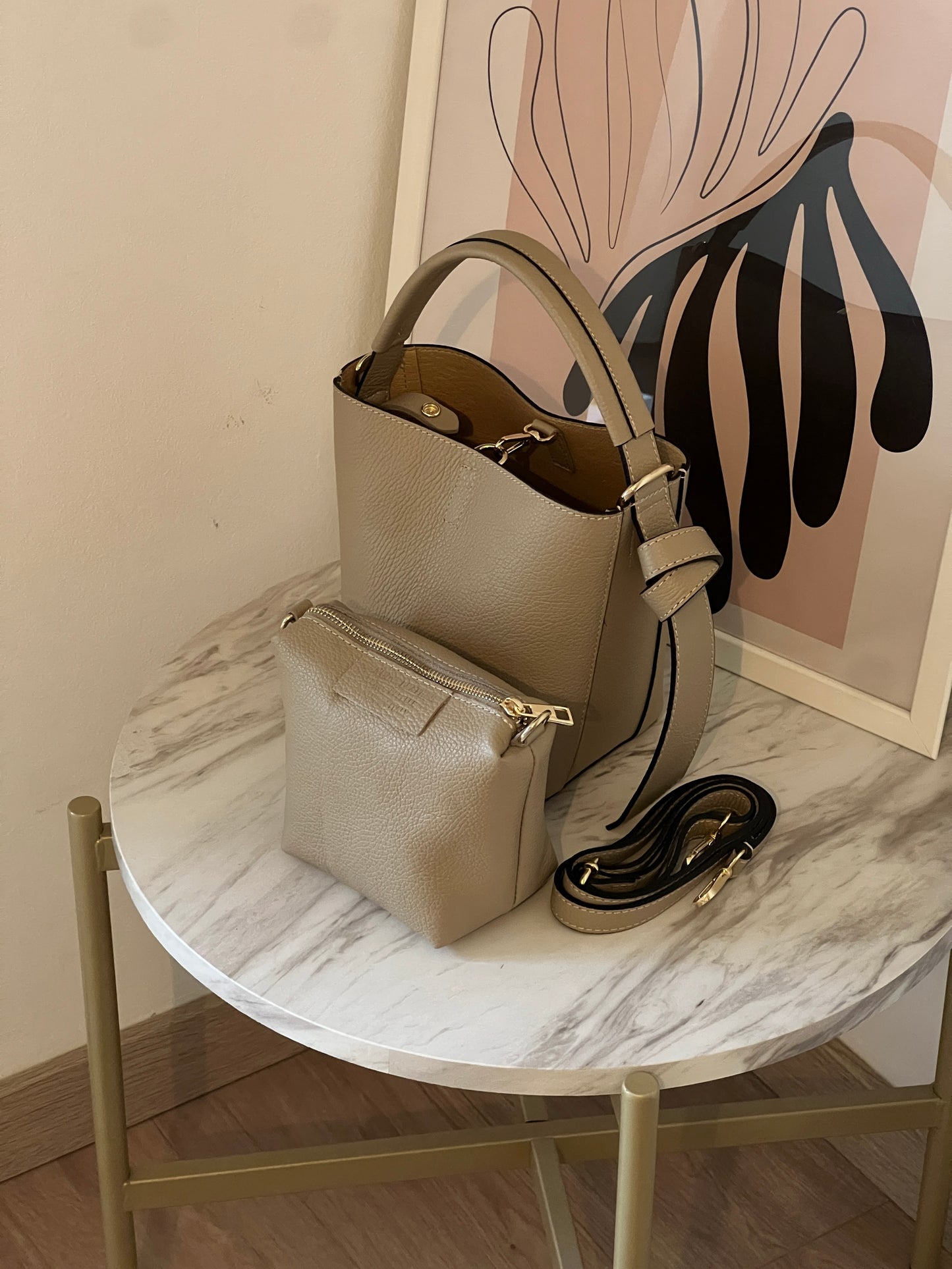 JOLIE bucket bag