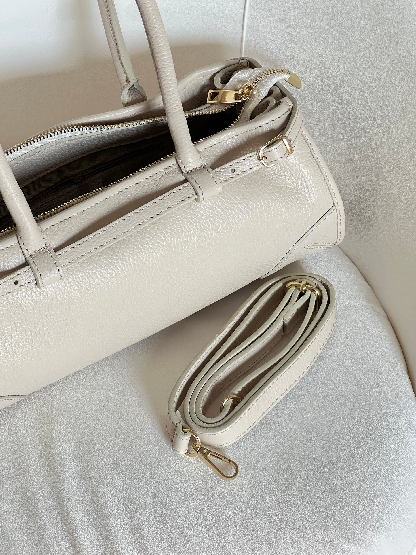 LOUISE handbag